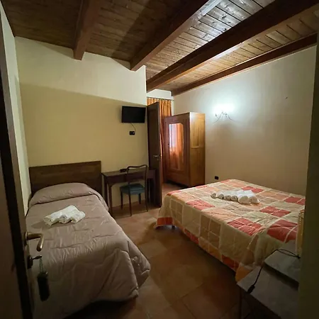Farm stay La Locanda Del Poeta